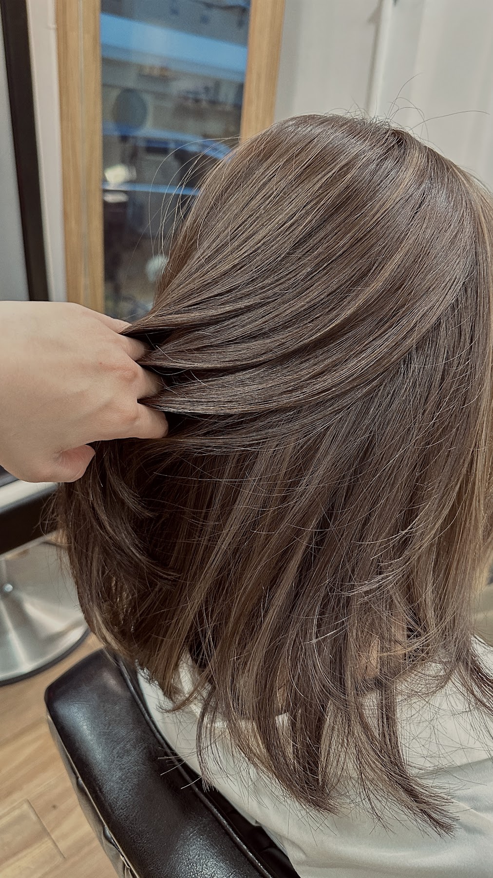 敘日 Hair Studio 柔霧棕髮色與髮絲光澤